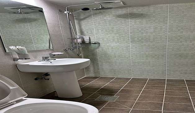 진주 강남동 스웨디시 리미티드 샤워실