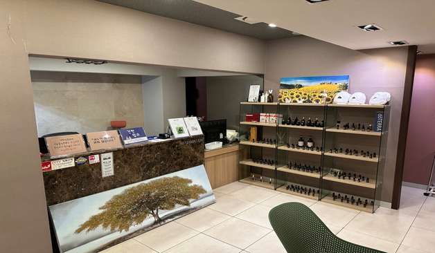 일산 백마 예스골드플라워 카운터