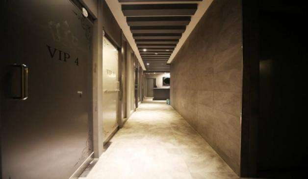 수원 영통 VL테라피 복도