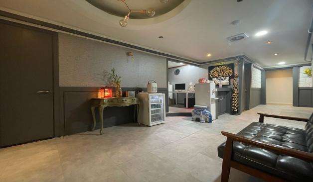 대전 봉명동 황실스웨디시