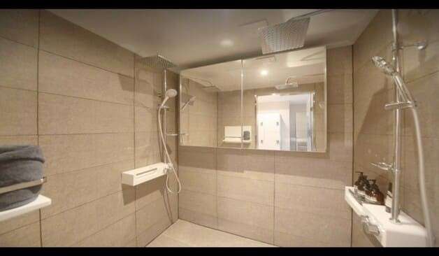 부산 서면 바덴바덴스파 샤워실