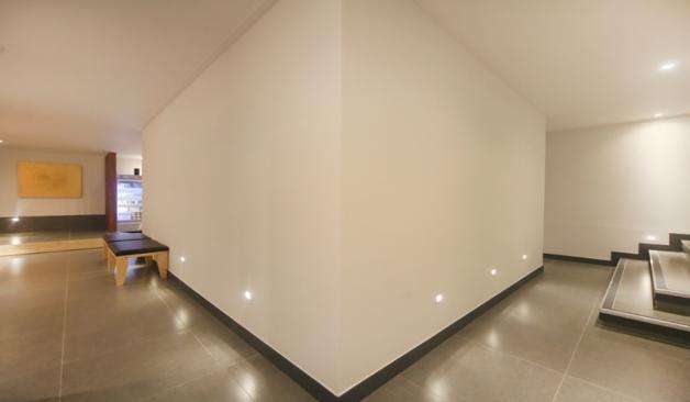 수원 인계동 하이앤드테라피 복도4