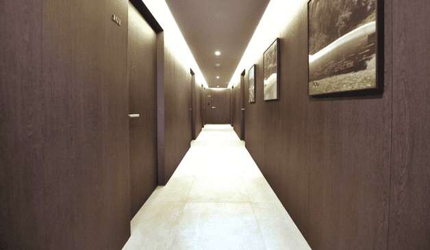 강남 청담동 헤레이스테라피 복도