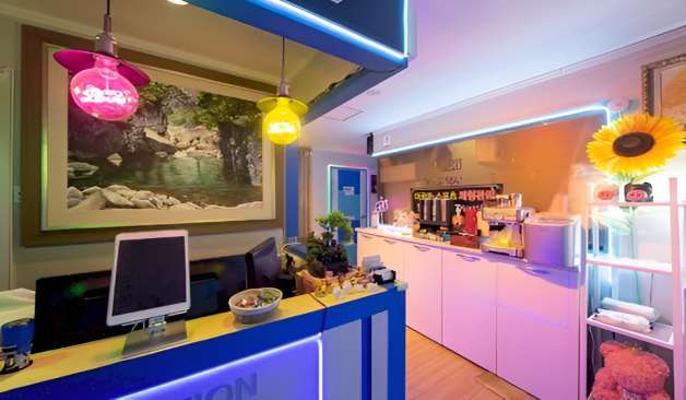 부산 남구 문현동 카라멜테라피 카운터