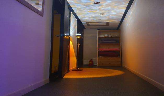 광주 일곡동 컬러마사지 마사지샵 복도