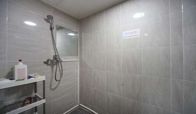 수원 인계동 블랑테라피 샤워실
