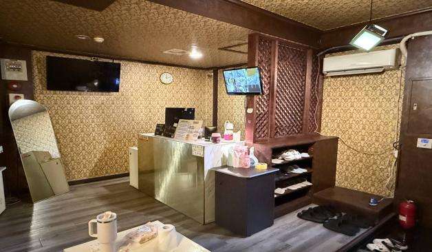 인천 석남 병아리테라피 카운터 입구