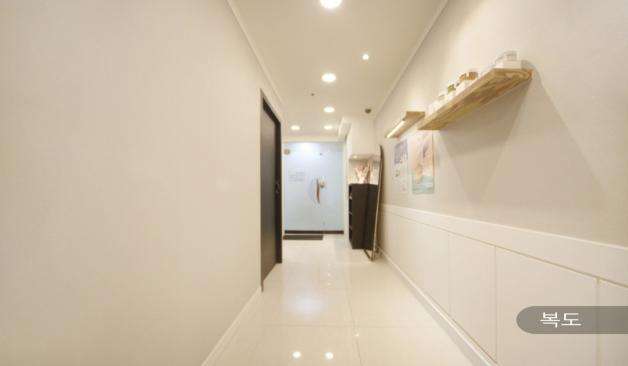 일산 마두동 모아이왁싱 복도