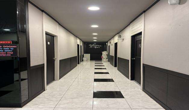 평택 서정리역 로얄스웨디시 복도 실제 샵사진