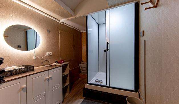 용인 기흥구 구갈동 더데이테라피 깔끔하게 정돈된 샤워실 사진