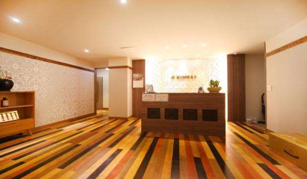 제주 연동 킹앤아이 카운터