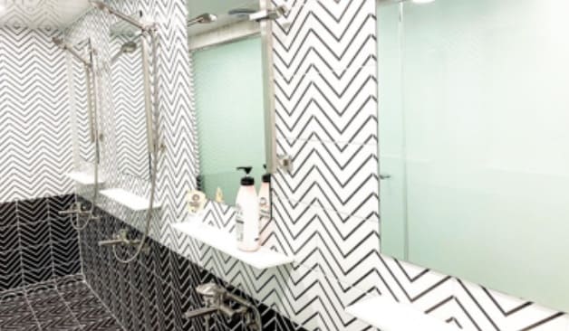 부산 샴푸테라피 샤워실