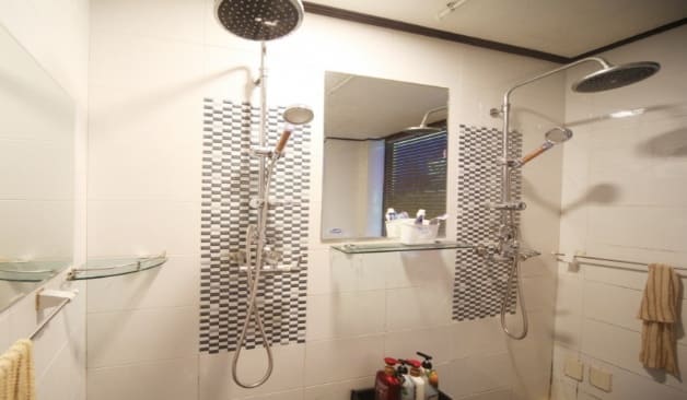 거제 골드테라피 샤워실