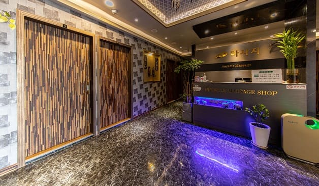 성북 봄스웨디시 카운터 측면