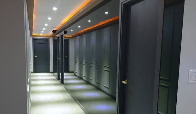 울산 미스틱 복도 측면