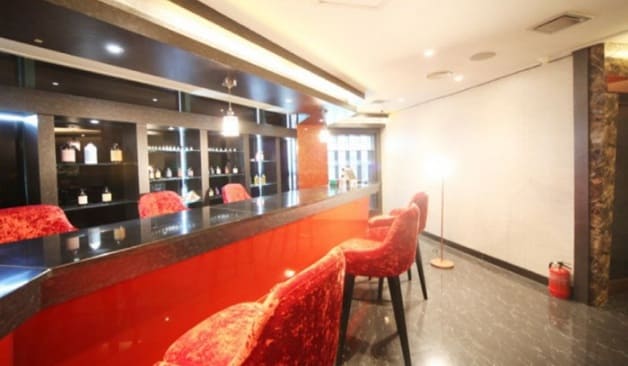 진주 시크릿 바 측면