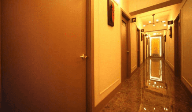 관악 황후타이 복도 벽면