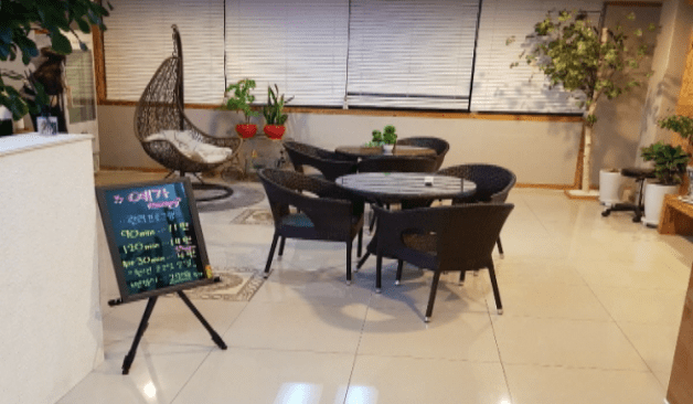 수원 예가 로비 측면