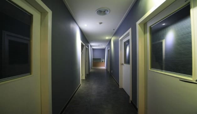 부산 SOO테라피 복도