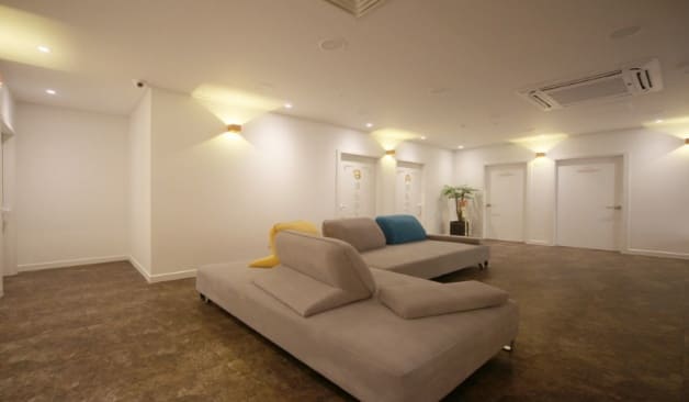 구리 스토리스웨디시 로비 측면