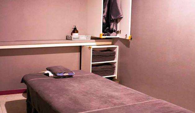 제주 연동 25시아로마 룸